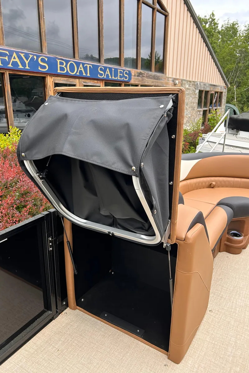 Slide: The Image of 2024 Avalon LSZ Entertainer 23' at Fay's Boat Sales. - 18