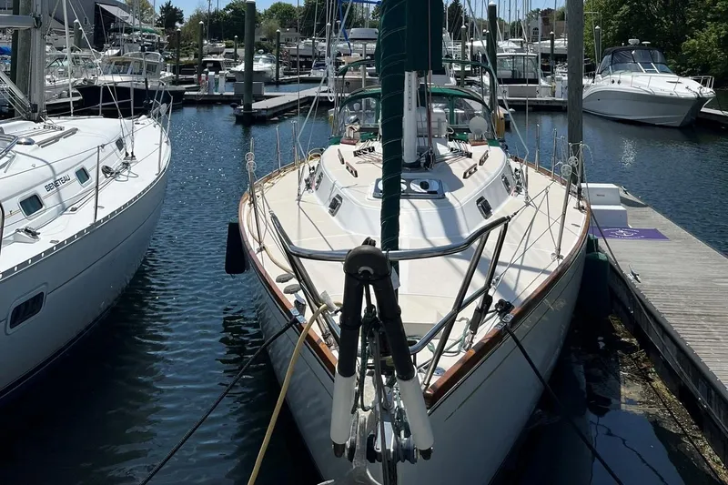 Slide: The Image of Tartan 3500 Highlander - 2