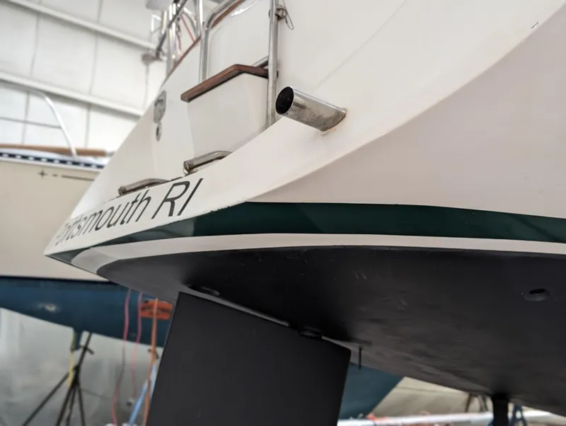 Slide: The Image of Tartan 3500 Highlander - 20