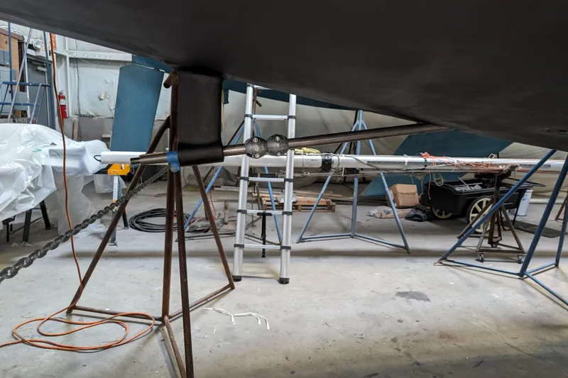 Slide: The Image of Tartan 3500 Highlander - 22