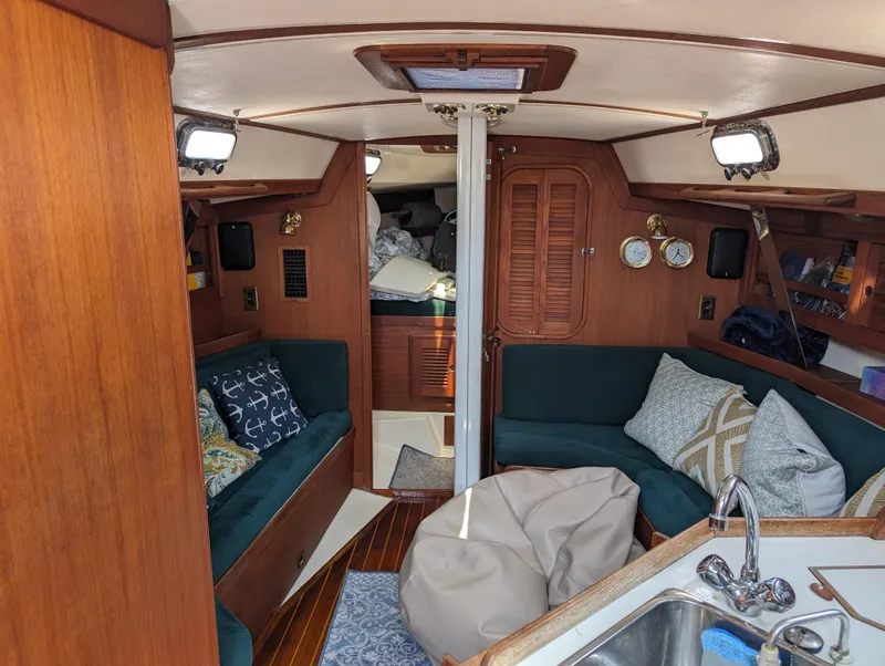 Slide: The Image of Tartan 3500 Highlander - 53