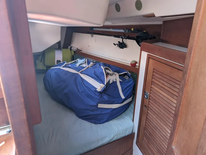 Slide: The Image of Tartan 3500 Highlander - 68