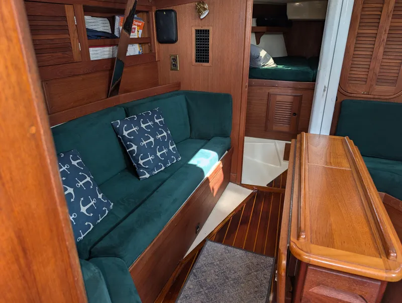 Slide: The Image of Tartan 3500 Highlander - 69