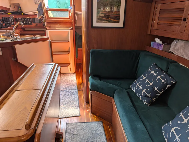 Slide: The Image of Tartan 3500 Highlander - 77