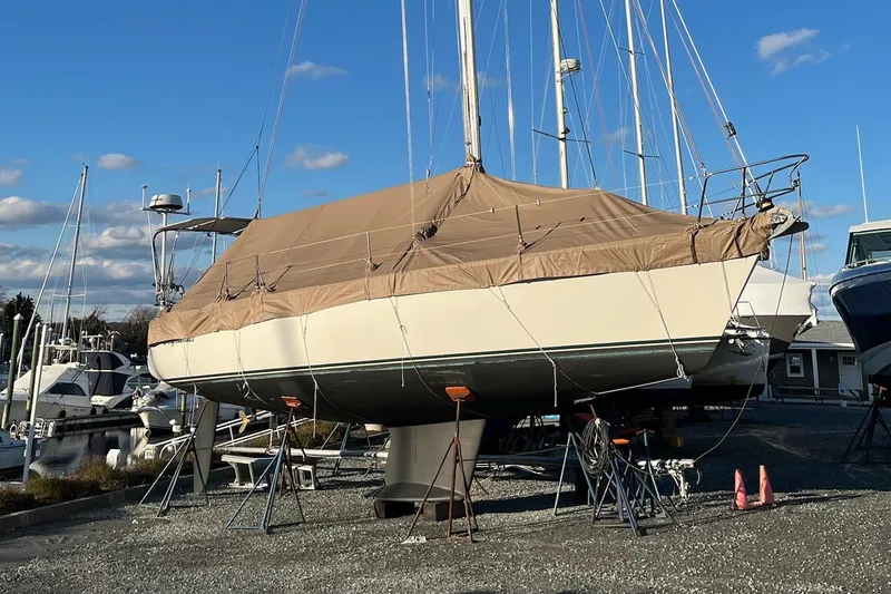 Slide: The Image of Tartan 3500 1997 - 84