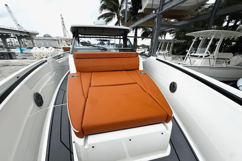 Slide: The Image of Saxdor 320 GTO 2024 - 31