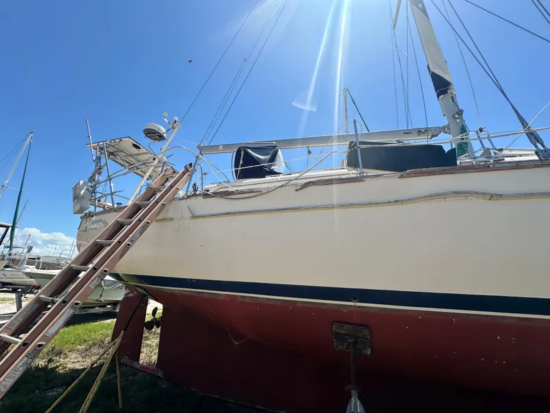 Slide: The Image of Island Packet 420 2002 - 78