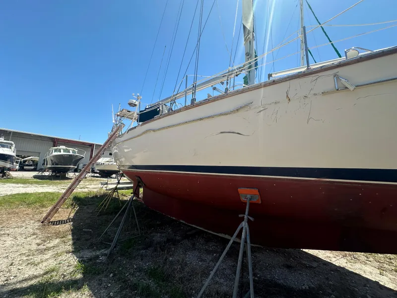 Slide: The Image of Island Packet 420 2002 - 81