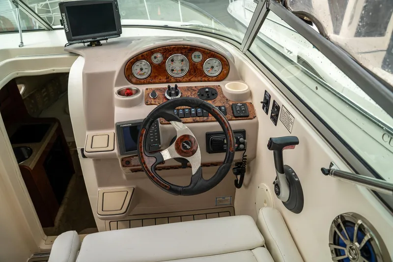 Slide: The Image of Rinker Fiesta Vee 270 2005 - 12