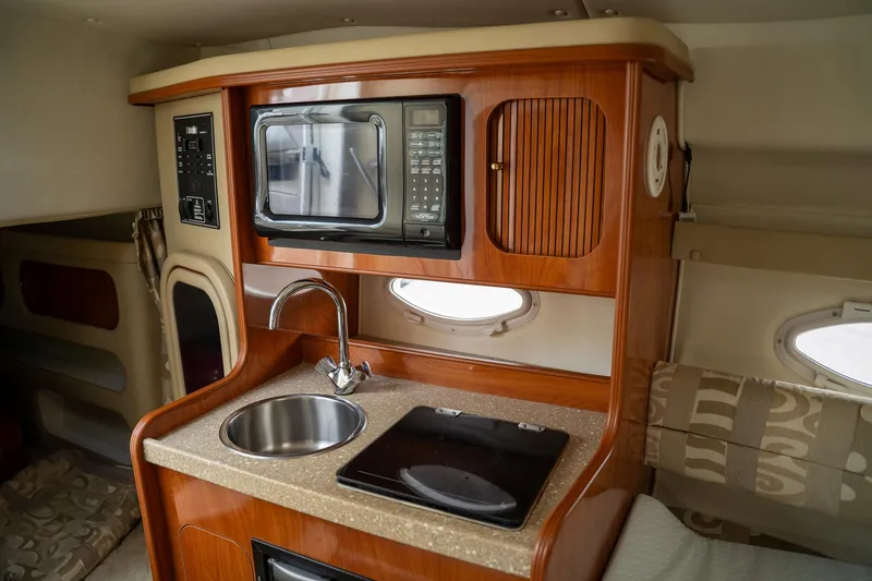 Slide: The Image of Rinker Fiesta Vee 270 2005 - 19