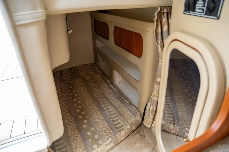 Slide: The Image of Rinker Fiesta Vee 270 2005 - 20