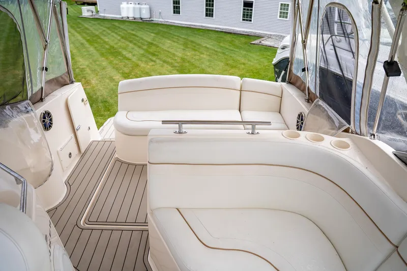 Slide: The Image of Rinker Fiesta Vee 270 2005 - 21