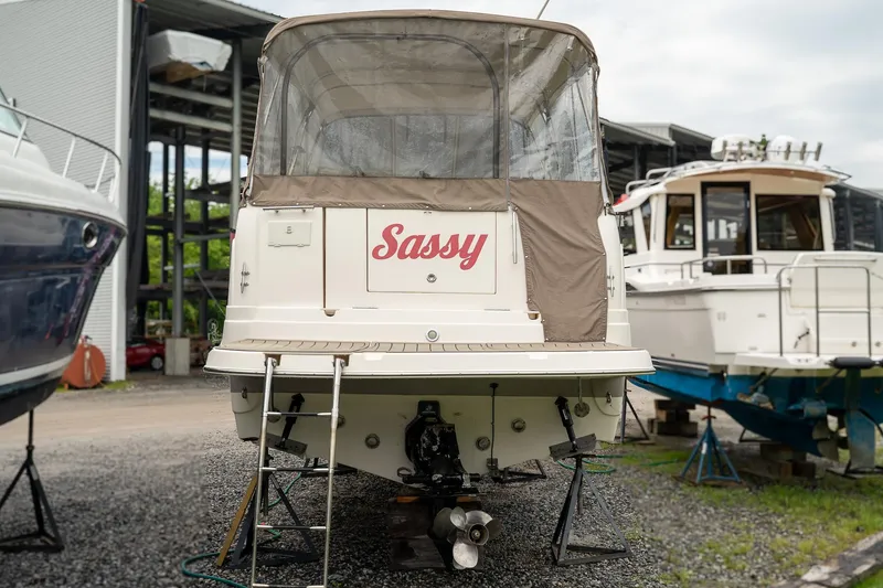 Slide: The Image of Rinker Fiesta Vee 270 2005 - 5