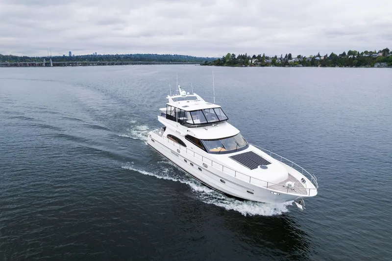 Slide: The Image of Vitech 68' Vitech Pilothouse 1999 - 94