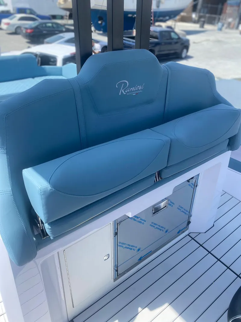 Slide: The Image of Luxury seating on the 2025 Ranieri CAYMAN 38.0 EXECUTIVE boat. - 15
