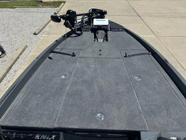 Slide: The Image of 2025 Phoenix Bass Boats 721 ZXL deck with Lowrance electronics. - 17