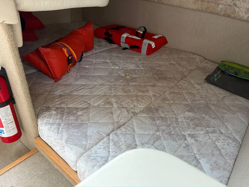 Slide: The Image of Sea Ray 270 Sundancer 1996 - 26