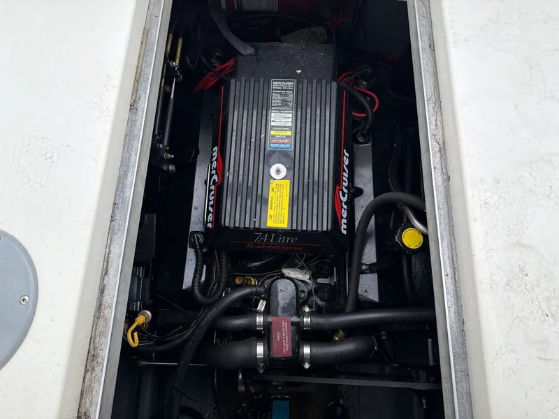 Slide: The Image of Sea Ray 270 Sundancer 1996 - 28