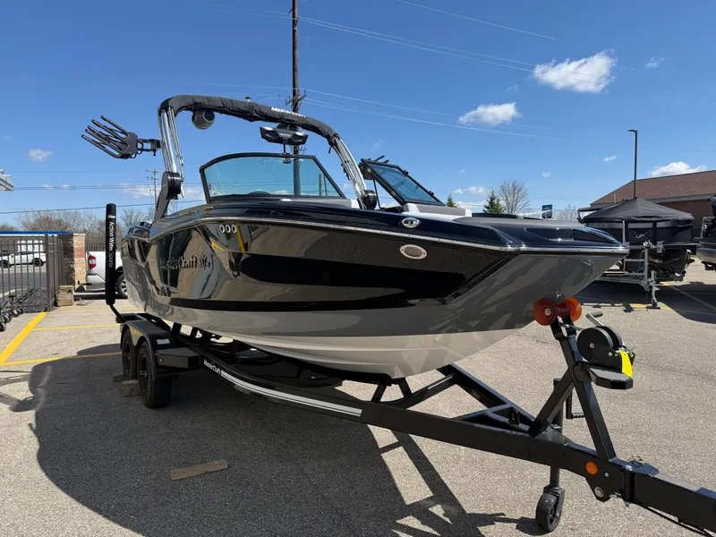 Slide: The Image of MasterCraft NXT21 2024 - 6