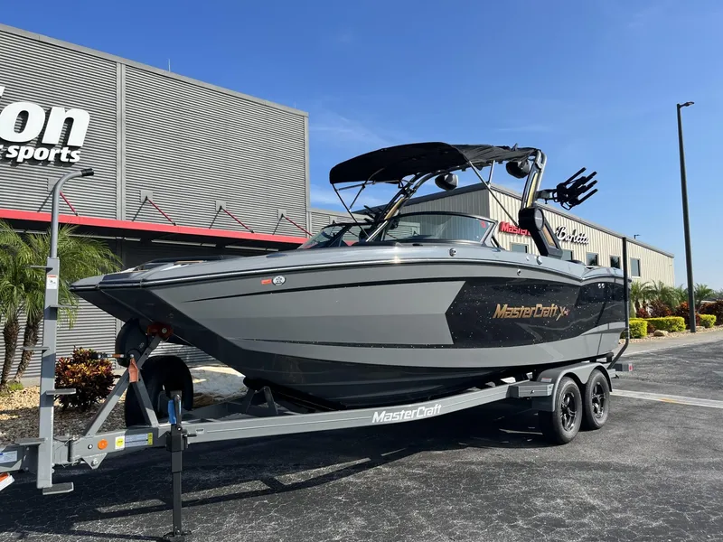 The Image of MasterCraft XStar S 2024 - 1