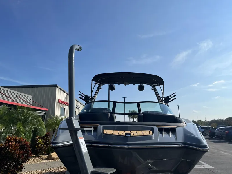 Slide: The Image of MasterCraft XStar S 2024 - 10