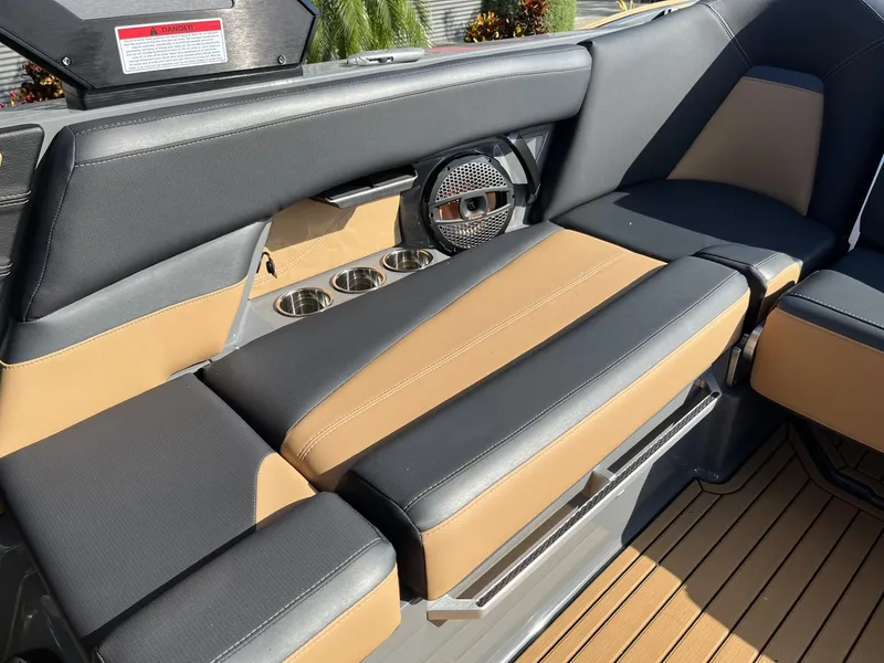 Slide: The Image of MasterCraft XStar S 2024 - 3