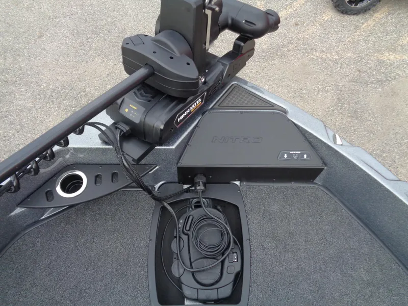 Slide: The Image of 2024 Nitro ZV21 Pro boat with advanced trolling motor and control panel. - 9