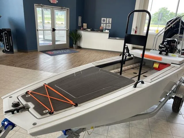 Slide: The Image of Veer Veer V13 2023 - 2