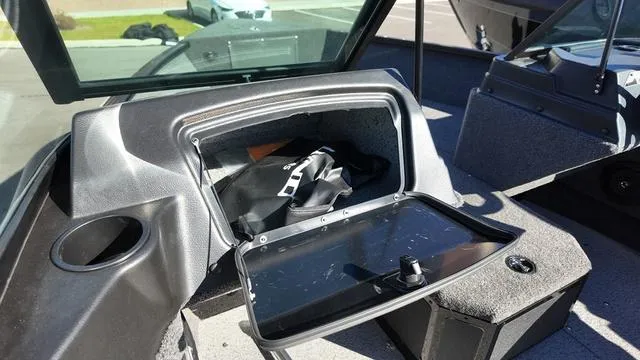 Slide: The Image of Lund 1775 Adventure Sport 2024 - 17