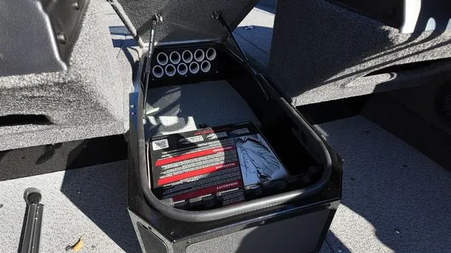 Slide: The Image of Lund 1775 Adventure Sport 2024 - 20