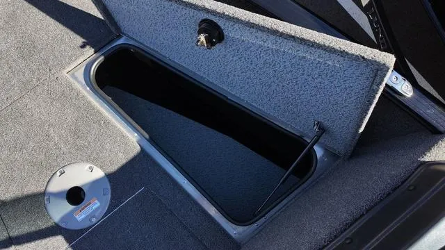 Slide: The Image of Lund 1775 Adventure Sport 2024 - 22