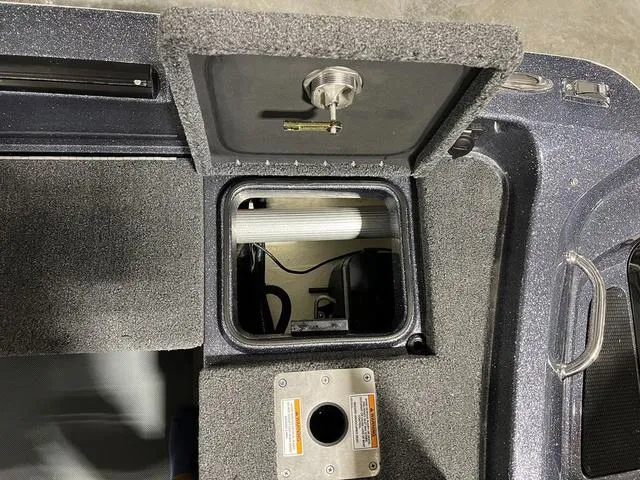 Slide: The Image of Lund 219 Pro-V Sport 2023 - 11