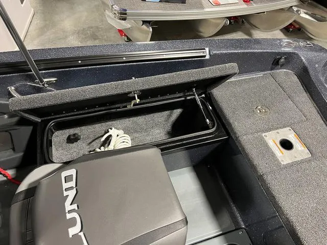 Slide: The Image of Lund 219 Pro-V Sport 2023 - 14