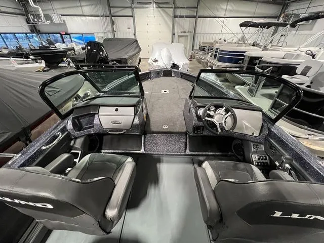 Slide: The Image of Lund 219 Pro-V Sport 2023 - 22