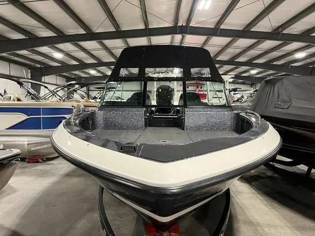 Slide: The Image of Lund 219 Pro-V Sport 2023 - 3