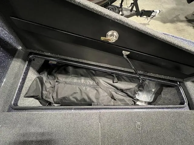 Slide: The Image of Lund 219 Pro-V Sport 2023 - 42