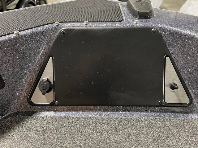 Slide: The Image of Lund 219 Pro-V Sport 2023 - 47