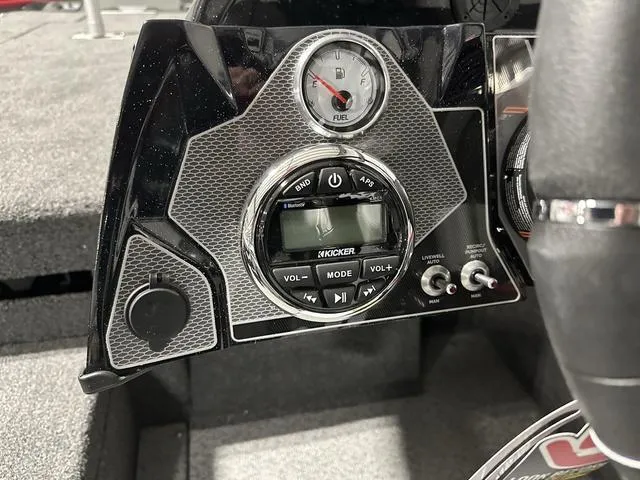 Slide: The Image of Lund 1875 Pro-V Bass XS 2024 - 20