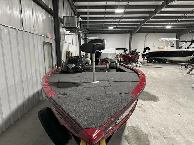 Slide: The Image of Lund 1875 Pro-V Bass XS 2024 - 3