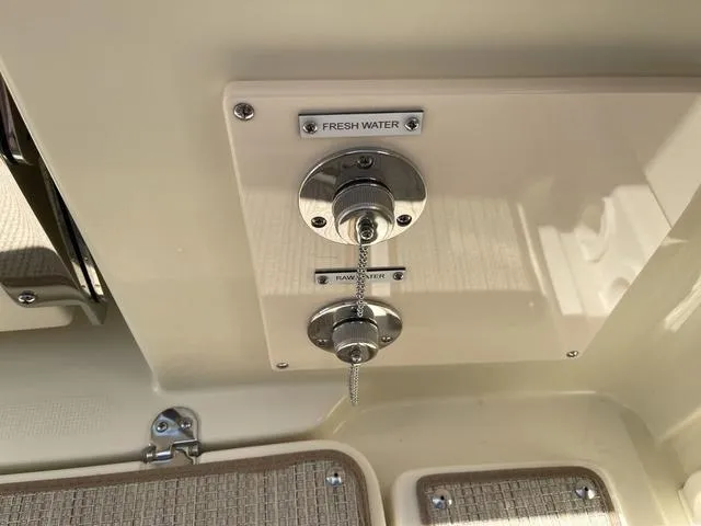 Slide: The Image of Chris-Craft 30 Catalina 2024 - 42