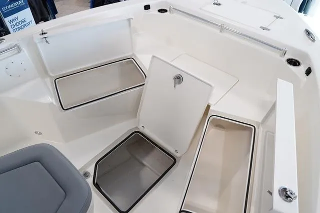 Slide: The Image of Cobia 240 Center Console 2024 - 18