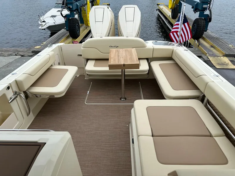 Slide: The Image of Chris-Craft Calypso 32 2025 - 112