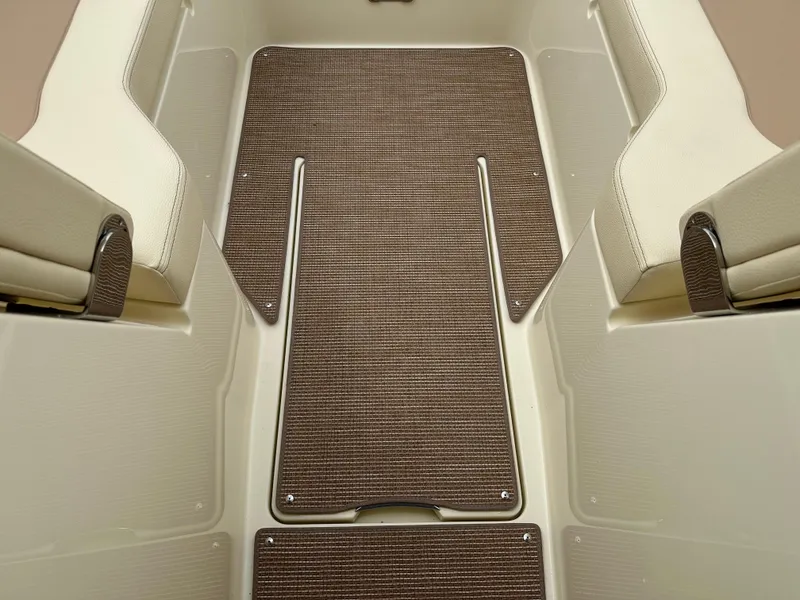 Slide: The Image of Chris-Craft Calypso 32 2025 - 92