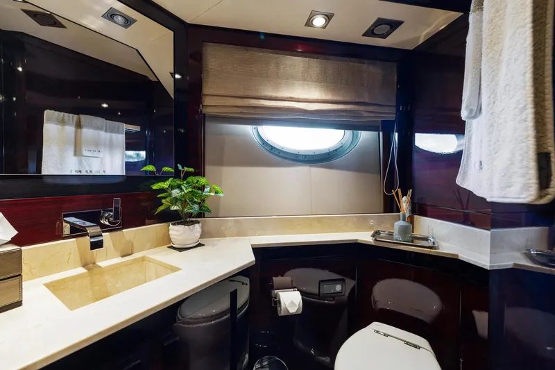 Slide: The Image of Luxurious bathroom on a 2008 Palmer Johnson 120 Sports Cruiser yacht. - 46