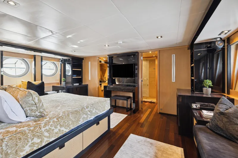 Slide: The Image of Palmer Johnson 124 Sports Cruiser 2008 - 52