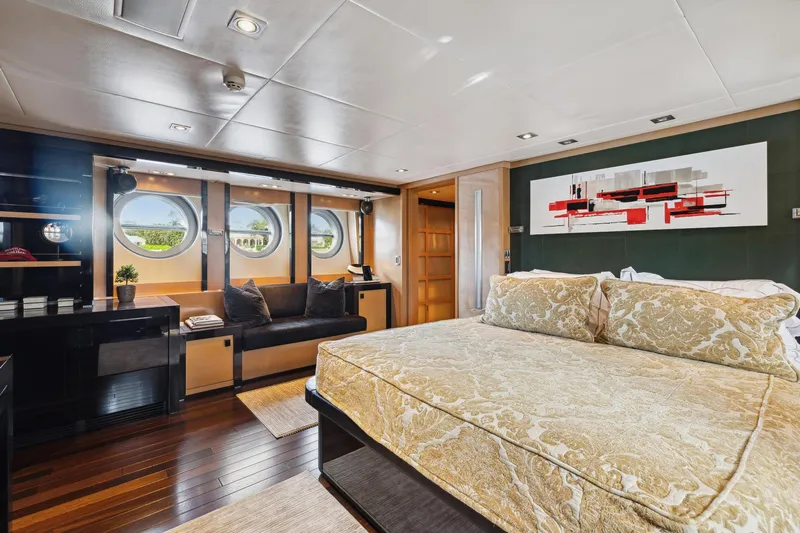 Slide: The Image of Palmer Johnson 124 Sports Cruiser 2008 - 53