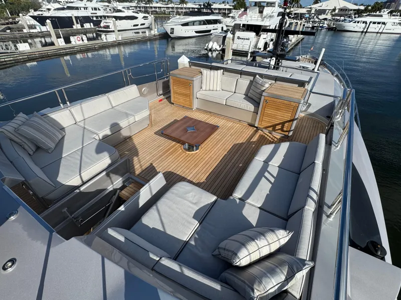 Slide: The Image of Palmer Johnson 124 Sports Cruiser 2008 - 75
