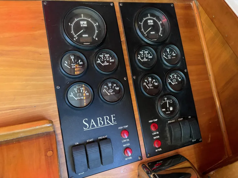 Slide: The Image of Instrument panel of a 2004 Sabreline 36 Sedan boat. - 31