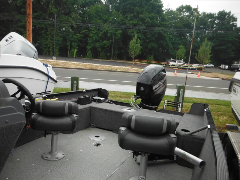 Slide: The Image of 2018 Lund 1625 Fury XL SS fishing boat with Mercury outboard motor. - 13