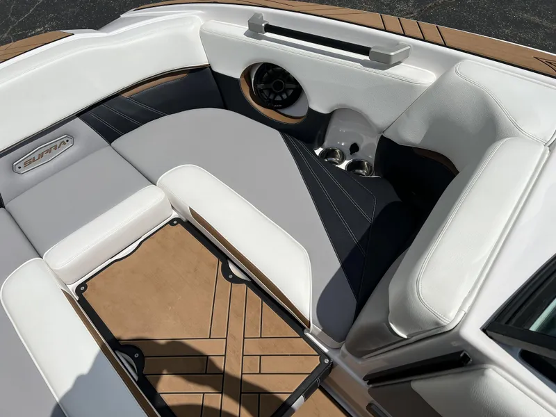 Slide: The Image of Image 11 - 11